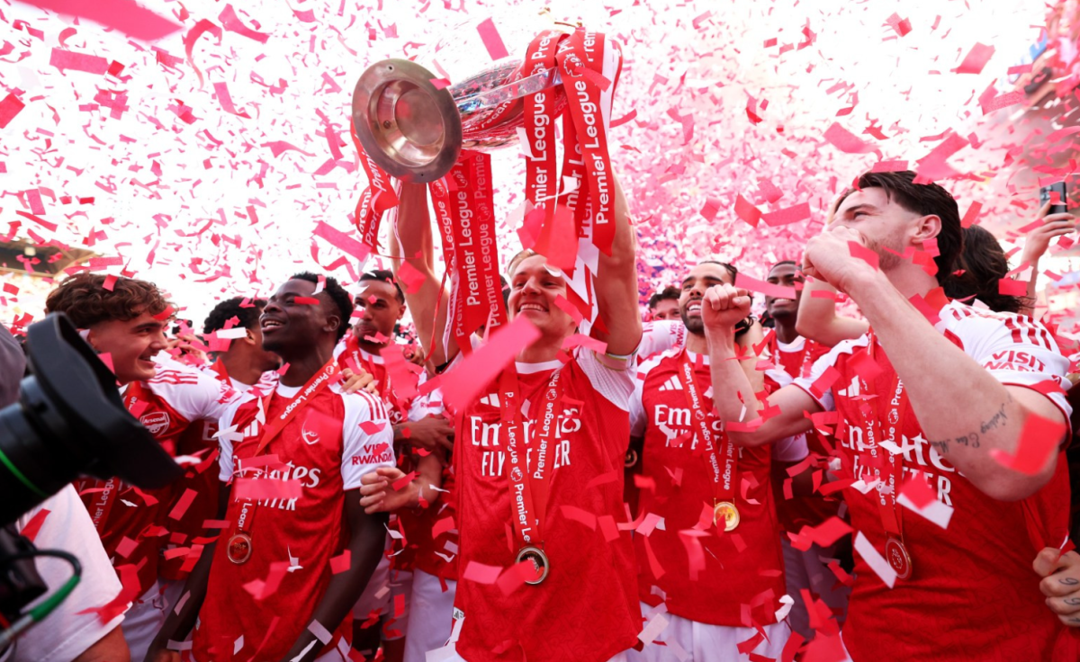 SC88 cược bóng đá: Arsenal đăng quang Ngoại hạng Anh sau 22 năm chờ đợi - hình ảnh - sc88go.com