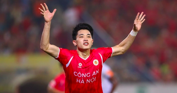 Hàng tiền đạo đội tuyển Việt Nam ‘chật chội’, vẫn trở thành niềm ao ước của Đông Nam Á - hình ảnh - sc88go.com Hàng tiền đạo đội tuyển Việt Nam ‘chật chội’, vẫn trở thành niềm ao ước của Đông Nam Á - hình ảnh - sc88go.com