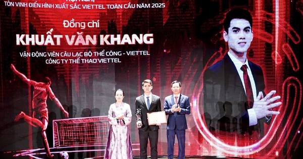 SC88 eSports chúc mừng Khuất Văn Khang nhận giải thưởng danh giá từ Tập đoàn Viettel - hình ảnh - sc88go.com SC88 eSports chúc mừng Khuất Văn Khang nhận giải thưởng danh giá từ Tập đoàn Viettel - hình ảnh - sc88go.com