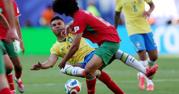 Casemiro bị chỉ trích dữ dội sau màn trình diễn thất vọng cùng Brazil tại World Cup 2026 - hình ảnh - sc88go.com Casemiro bị chỉ trích dữ dội sau màn trình diễn thất vọng cùng Brazil tại World Cup 2026 - hình ảnh - sc88go.com