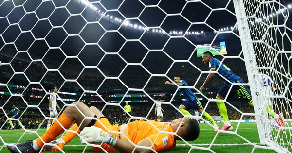Casino trực tuyến Việt Nam và khoảnh khắc World Cup nghẹt thở: Colombia hạ Uzbekistan phút bù giờ - hình ảnh - sc88go.com