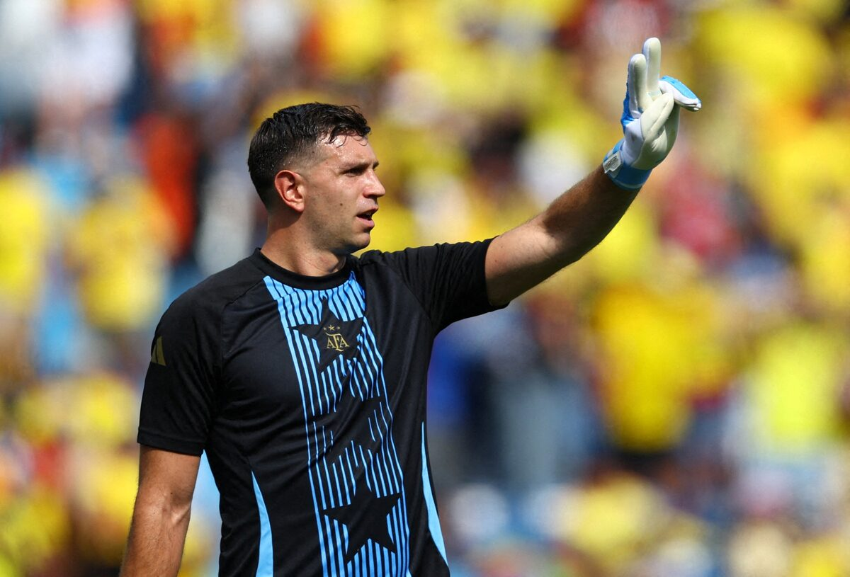Giáo án đặc biệt cho Emiliano Martinez trước World Cup 2026 - hình ảnh - sc88go.com Giáo án đặc biệt cho Emiliano Martinez trước World Cup 2026 - hình ảnh - sc88go.com