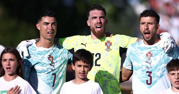 Ronaldo và Bồ Đào Nha ‘mang’ Diogo Jota đến World Cup 2026: Hành động đặc biệt khiến khán giả rơi lệ! - hình ảnh - sc88go.com Ronaldo và Bồ Đào Nha ‘mang’ Diogo Jota đến World Cup 2026: Hành động đặc biệt khiến khán giả rơi lệ! - hình ảnh - sc88go.com