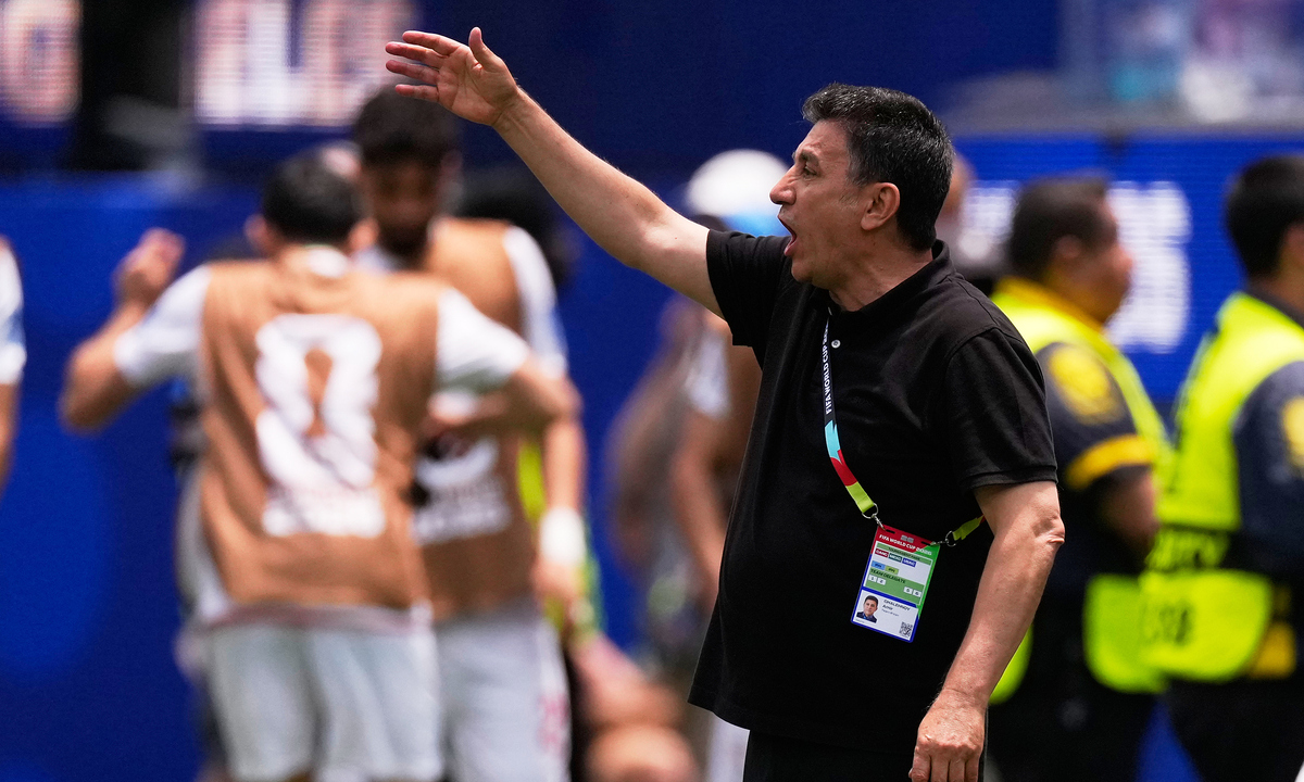 Link vào nhà cái SC88: HLV Ghalenoei ca ngợi kỳ tích bất bại của Iran tại World Cup 2026 - hình ảnh - sc88go.com