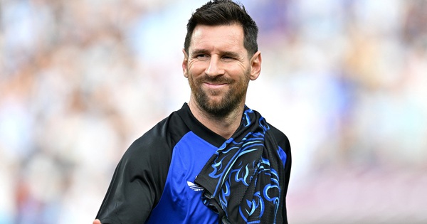 HLV Scaloni phản ứng mạnh tin đồn về Messi và Ronaldo, khẳng định siêu sao đá trận gặp Iceland - hình ảnh - sc88go.com HLV Scaloni phản ứng mạnh tin đồn về Messi và Ronaldo, khẳng định siêu sao đá trận gặp Iceland - hình ảnh - sc88go.com