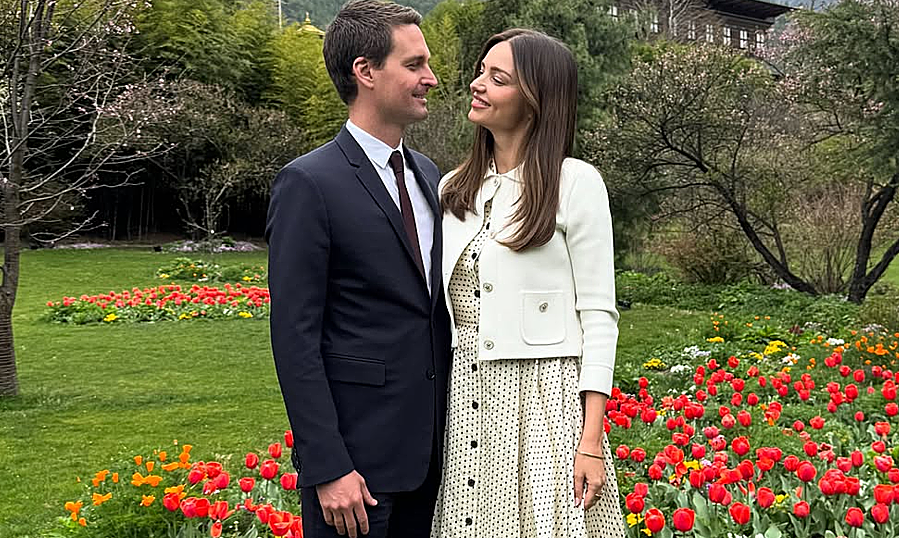 Thưởng tân thủ SC88: Cảm hứng từ hành động nhân đạo của Miranda Kerr và Evan Spiegel - hình ảnh - sc88go.com Thưởng tân thủ SC88: Cảm hứng từ hành động nhân đạo của Miranda Kerr và Evan Spiegel - hình ảnh - sc88go.com
