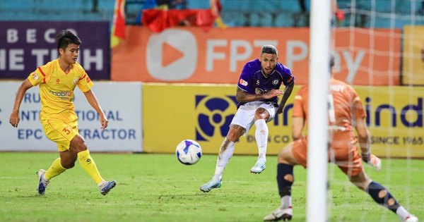 PVF-CAND gặp bất lợi trong cuộc đua trụ hạng V-League 2025 – 2026 - hình ảnh - sc88go.com PVF-CAND gặp bất lợi trong cuộc đua trụ hạng V-League 2025 – 2026 - hình ảnh - sc88go.com