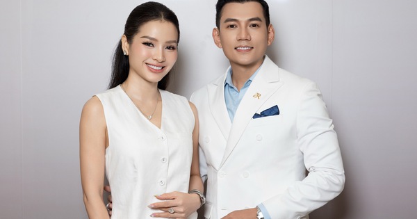 Phương Trinh Jolie rạng rỡ đến ủng hộ chồng kém tuổi lấn sân kinh doanh - hình ảnh - sc88go.com Phương Trinh Jolie rạng rỡ đến ủng hộ chồng kém tuổi lấn sân kinh doanh - hình ảnh - sc88go.com