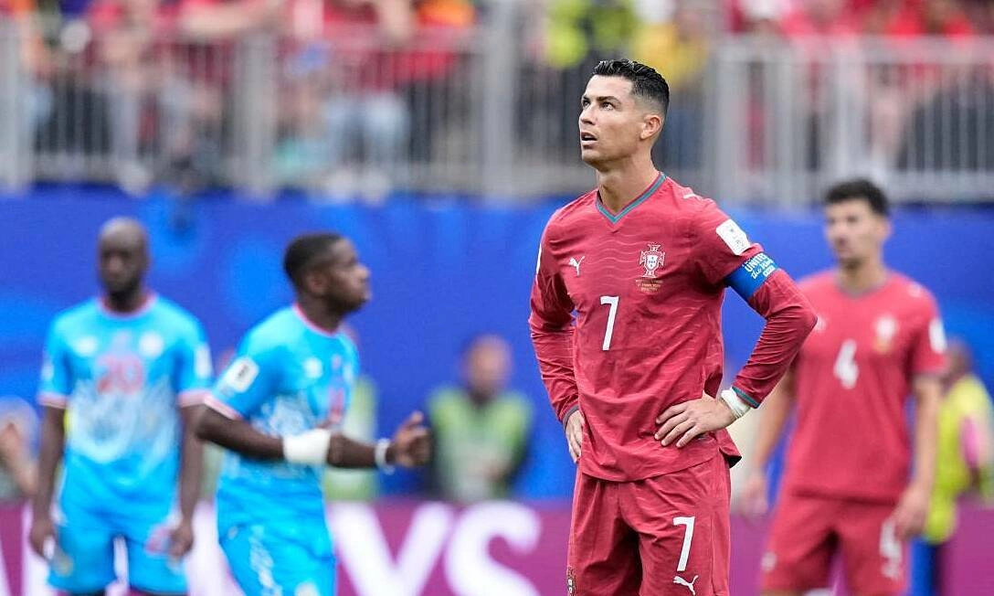 CĐV Congo hô tên Messi khi Ronaldo rời sân: Khoảnh khắc gây sốt World Cup 2026 - hình ảnh - sc88go.com CĐV Congo hô tên Messi khi Ronaldo rời sân: Khoảnh khắc gây sốt World Cup 2026 - hình ảnh - sc88go.com