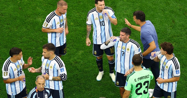 Messi răm rắp tuân lệnh, không bao giờ ‘cãi’ HLV Scaloni nửa lời, đủ tuyệt kỹ đấu… World Cup 2030 - hình ảnh - sc88go.com Messi răm rắp tuân lệnh, không bao giờ ‘cãi’ HLV Scaloni nửa lời, đủ tuyệt kỹ đấu… World Cup 2030 - hình ảnh - sc88go.com