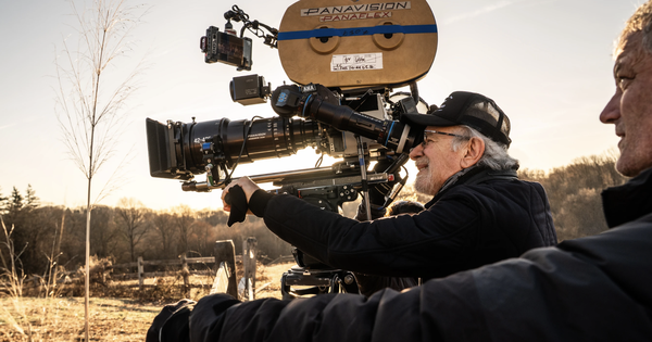 Bom tấn vừa ra mắt của Steven Spielberg gây tranh cãi: góc nhìn mới cho người chơi Việt - hình ảnh - sc88go.com Bom tấn vừa ra mắt của Steven Spielberg gây tranh cãi: góc nhìn mới cho người chơi Việt - hình ảnh - sc88go.com