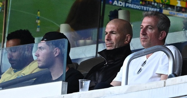 Zidane đến xem con trai đối đầu Messi, thay vì dự khán trận Pháp gặp Senegal: Tình phụ tử!: góc nhìn mới cho người chơi Việt - hình ảnh - sc88go.com Zidane đến xem con trai đối đầu Messi, thay vì dự khán trận Pháp gặp Senegal: Tình phụ tử!: góc nhìn mới cho người chơi Việt - hình ảnh - sc88go.com