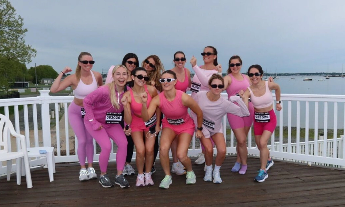 Cô dâu tổ chức tiệc độc thân bằng chạy half marathon – xu hướng mới cho giới trẻ năng động - hình ảnh - sc88go.com Cô dâu tổ chức tiệc độc thân bằng chạy half marathon – xu hướng mới cho giới trẻ năng động - hình ảnh - sc88go.com