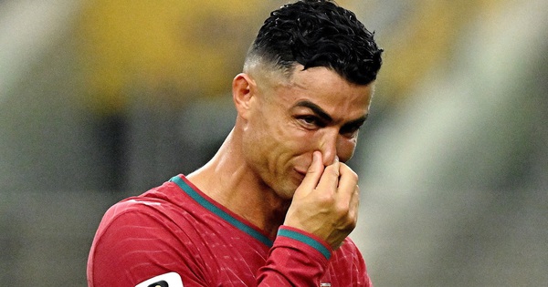 Chấm điểm Bồ Đào Nha – Tây Ban Nha: Ronaldo mờ nhạt, Yamal tỏa sáng - hình ảnh - sc88go.com Chấm điểm Bồ Đào Nha – Tây Ban Nha: Ronaldo mờ nhạt, Yamal tỏa sáng - hình ảnh - sc88go.com
