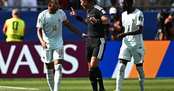 Mbappe đá hỏng phạt đền rồi yêu cầu trọng tài giải thích, Haaland lên tiếng: góc nhìn mới cho người chơi Việt - hình ảnh - sc88go.com