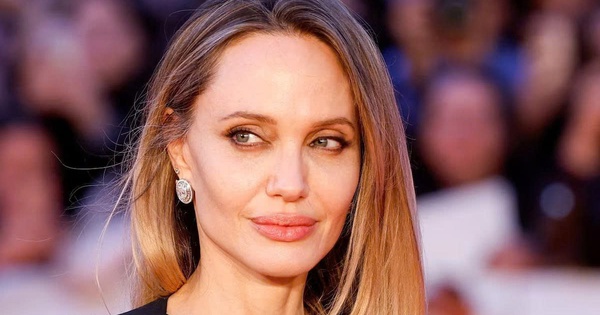 Angelina Jolie kiên quyết bảo vệ quyền riêng tư tài chính giữa tranh chấp với Brad Pitt - hình ảnh - sc88go.com