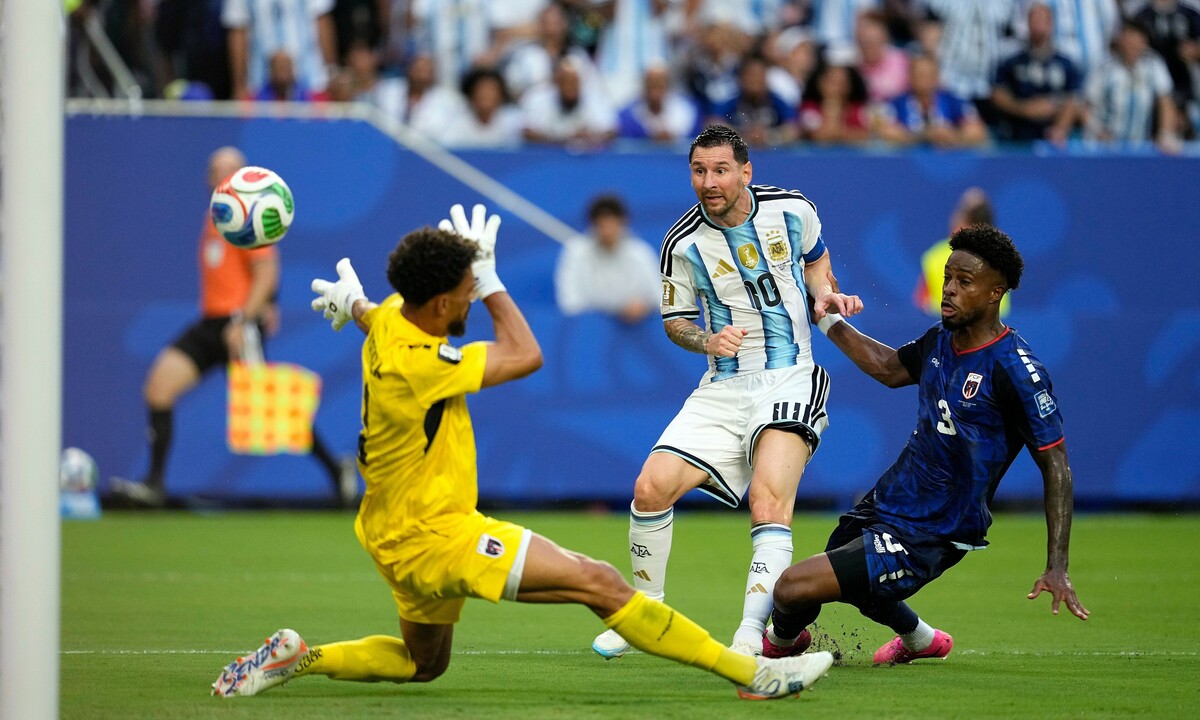 Argentina 1-0 Cape Verde (H1): Messi ghi bàn – Cập nhật nhanh cùng App SC88 - hình ảnh - sc88go.com Argentina 1-0 Cape Verde (H1): Messi ghi bàn – Cập nhật nhanh cùng App SC88 - hình ảnh - sc88go.com